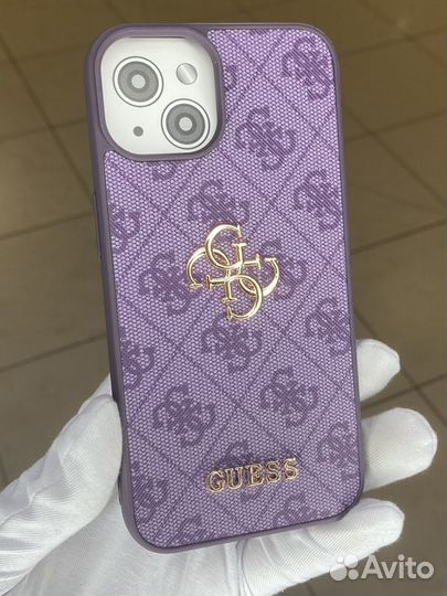 Чехол на iPhone 14 guess