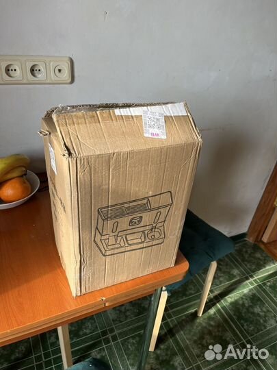 Автокормушка и поилка доя кошек и собак