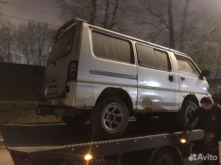 Mitsubishi delica l300