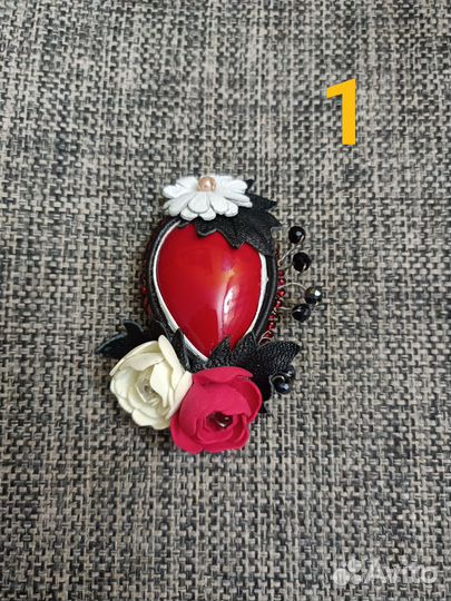 Брошь ручной работы