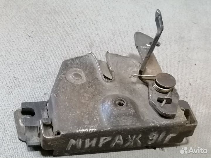 Замок капота Mitsubishi Mirage 1986-1991