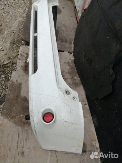 Бампер задний Nissan Serena C25