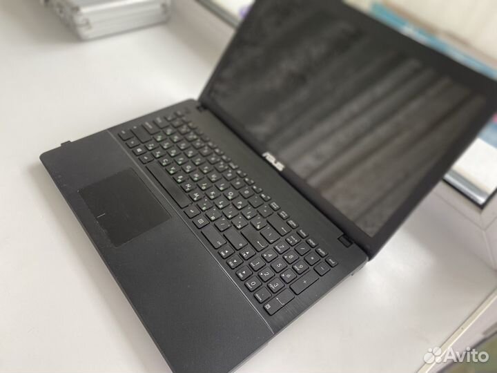 Ноутбук Asus