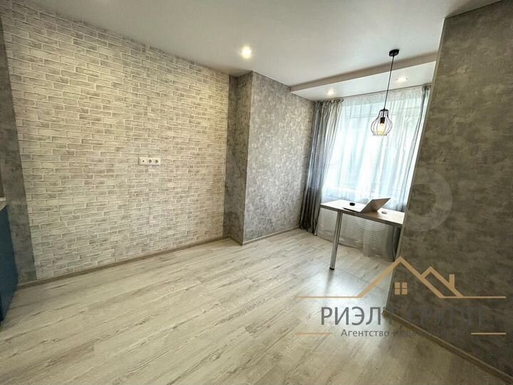 Квартира-студия, 18,9 м², 1/5 эт.