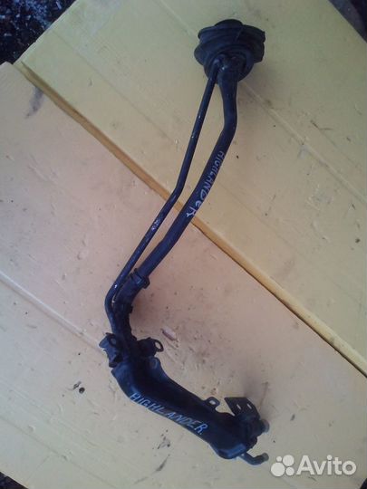 Горловина топливного бака Toyota Highlander