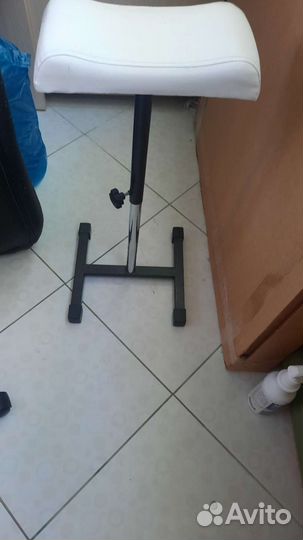Педикюрная подставка для ног б/у самовывоз