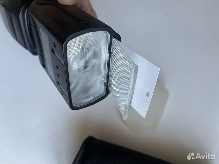 Вспышка yn600ex-rt