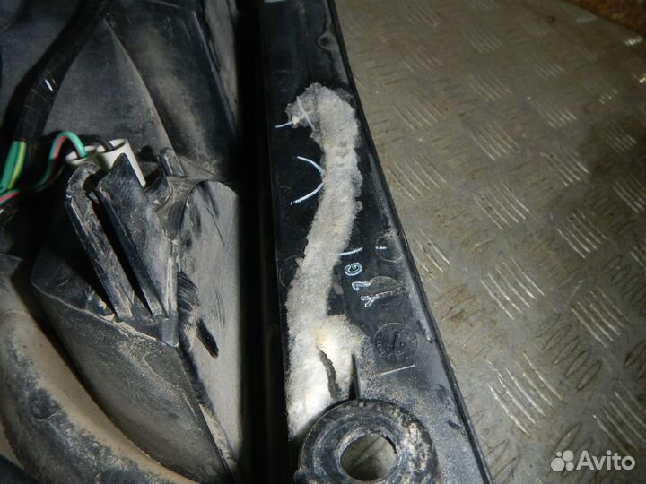 Фонарь задний правый, Nissan (Ниссан) -note (E11)