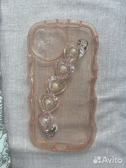 Чехол на iPhone 11 розовый с сердечками