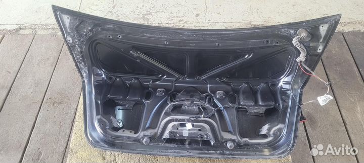 Крышка багажника Ford Focus