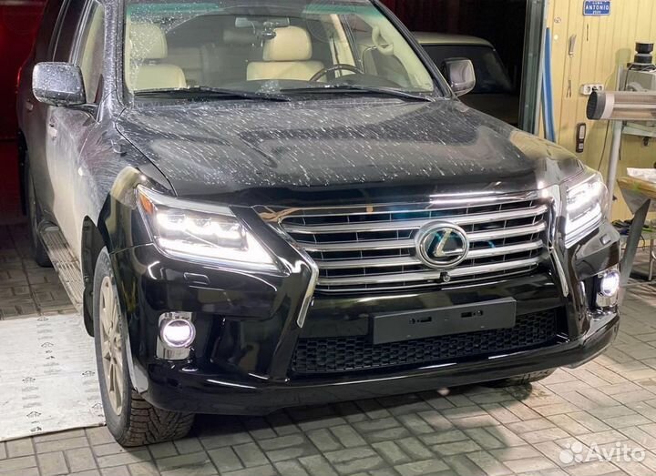 Фары Lexus LX570 стиль 2020 года