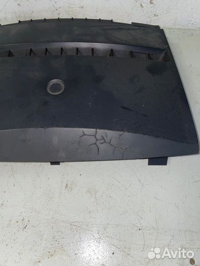 Накладка на торпедо Renault Megane седан K4M 2006