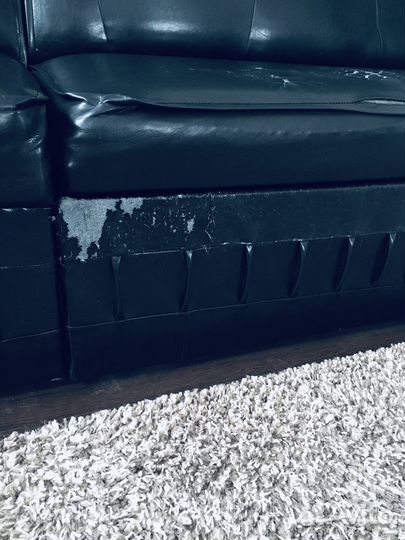 Кожаный диван бу