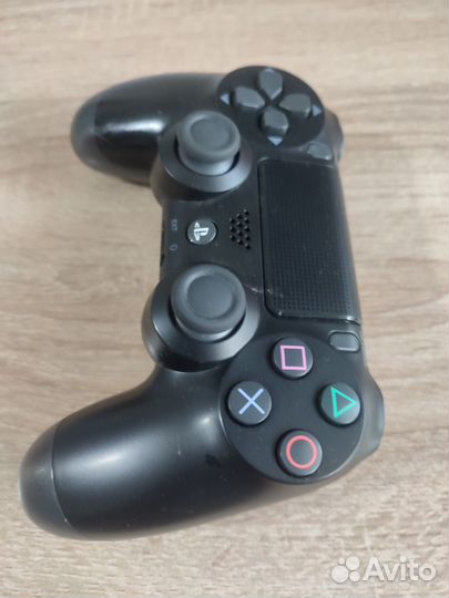 Геймпад ps4