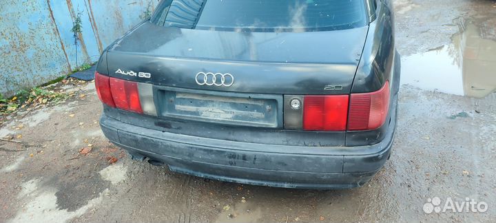 Запчасти на Audi 80 B4