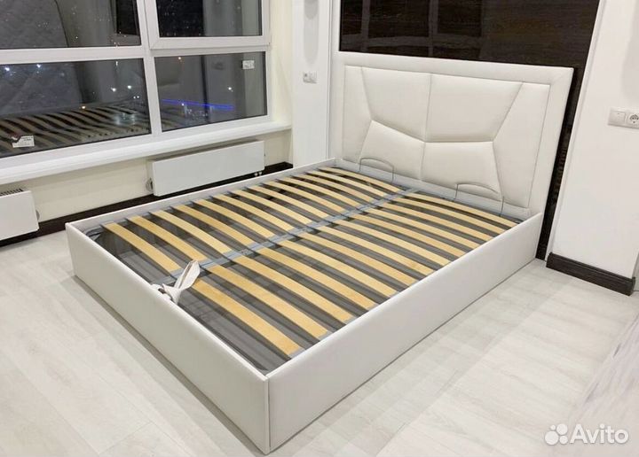 Кровать 200х200