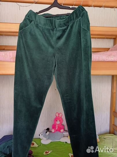 Спортивный костюм женский