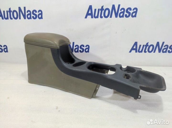 Консоль с подлокотником Hyundai Santa Fe 2000-2012