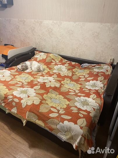 Продаю диван бу