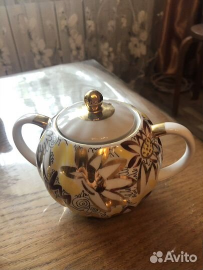 Коллекционный чайный сервиз 