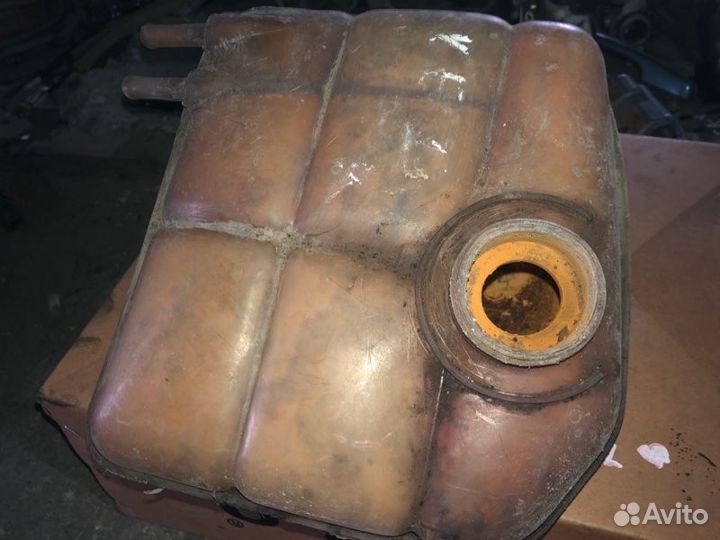 Бачок расширительный Ford Focus 1 2.0 zetek