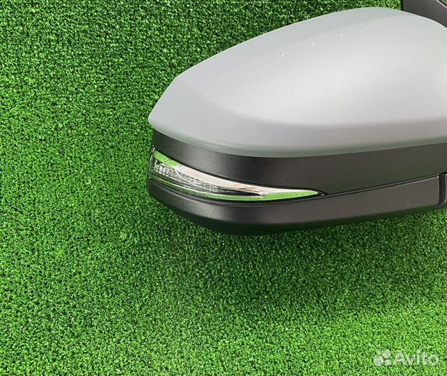 Зеркало правое Toyota Rav4 13-19