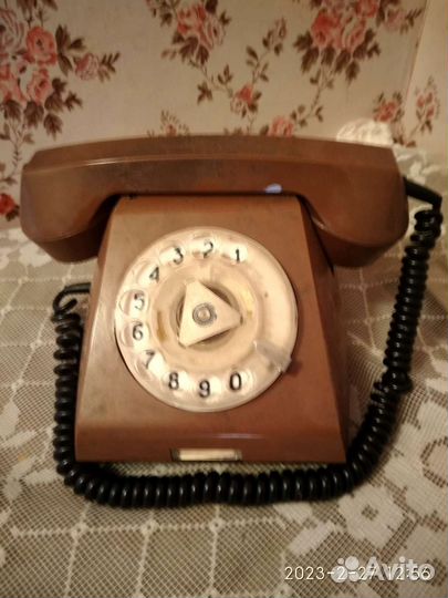 Старый телефон СССР