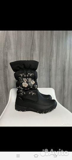 Skechers сапоги для девочки 35.5