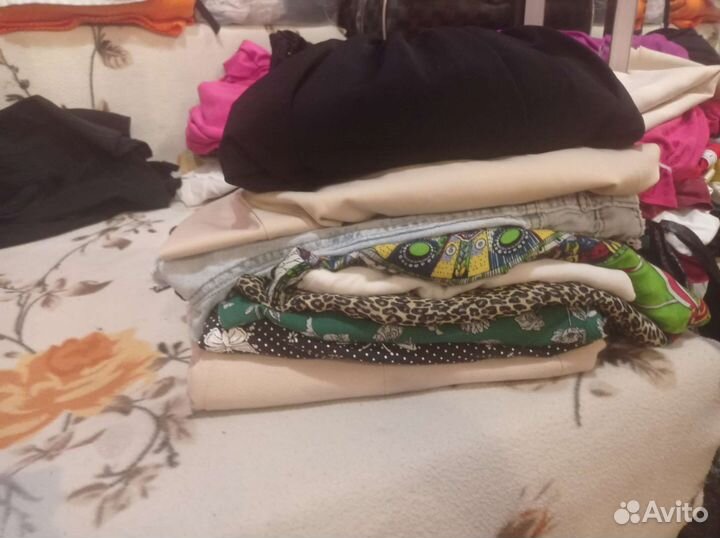 Женские вещи пакетом 44