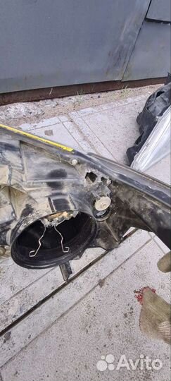 Фары на toyota camry 50