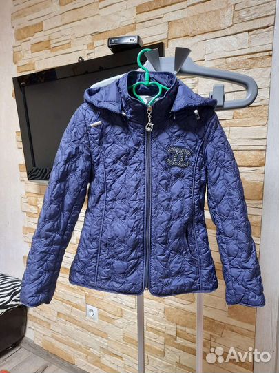 Куртка на девочку 122 см