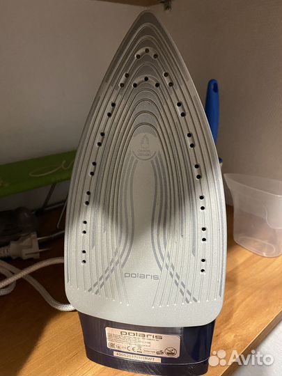 Утюг polaris