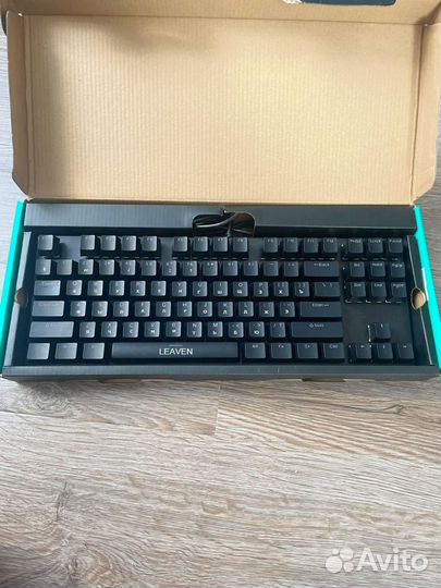 Механическая клавиатура leaven K550