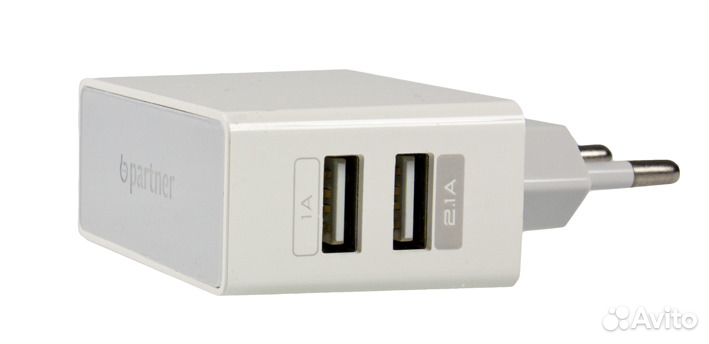 Сетевой адаптер Partner, 2 USB, 2.1A новые
