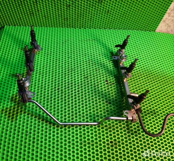 Топливная рампа Mercedes-Benz E-Class W211 M272