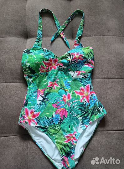 Купальники.Новые.46-52