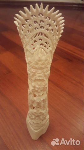 Статуэтка из кости