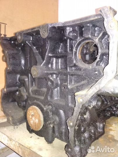 Блок цилиндров с коленвалом на Форд транзит 115л.с