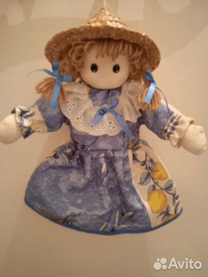 Кукла-вешалка для полотенца