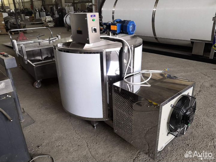 Охладитель молока 1000 л. Лизинг, рассрочка