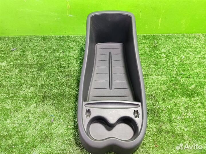 Консоль центральная (без подлокотника) Renault Sc