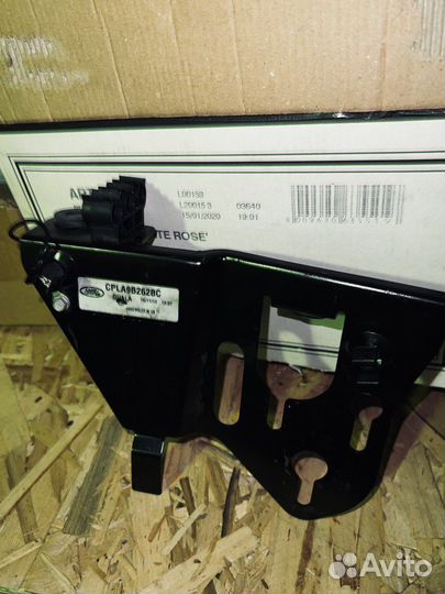 Датчик воды в топливе Land Rover LR040357 3.0Tdv6