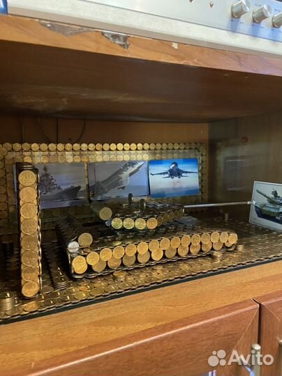 Модель танка среднего размера