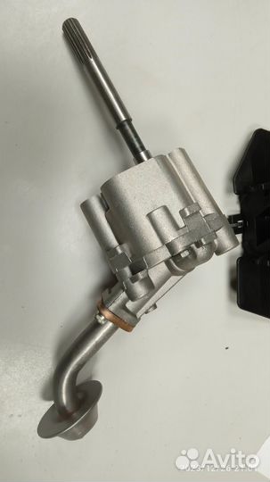 Масляный насос VW Passat B3