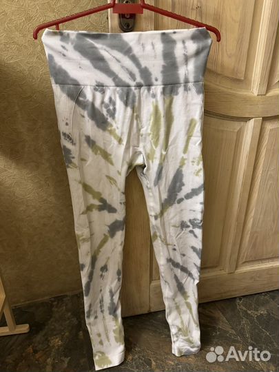 Легинсы спортивные женские