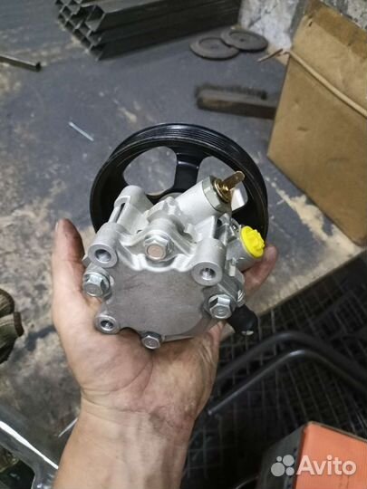 Насос гур mitsubishi lancer 2008