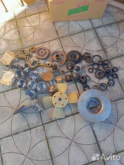 Запчасти к жигулям, классика