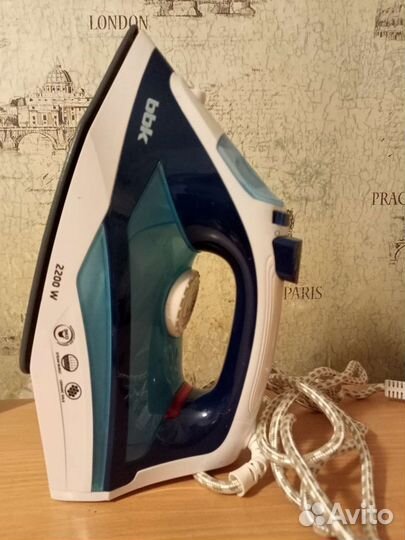 Утюг bbk ise-2201