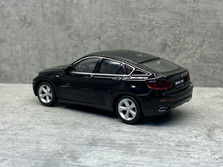 Коллекционная модель BMW X6 1:43