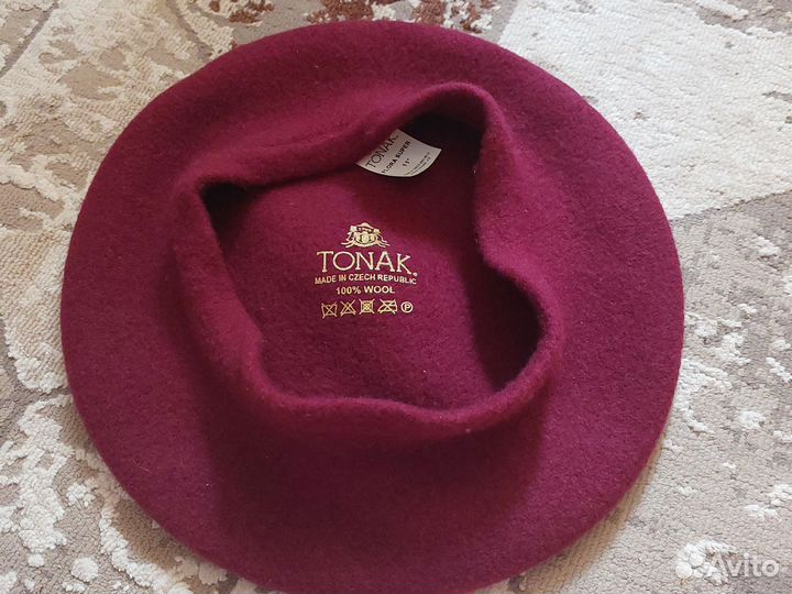 Берет, шапка с шарфом